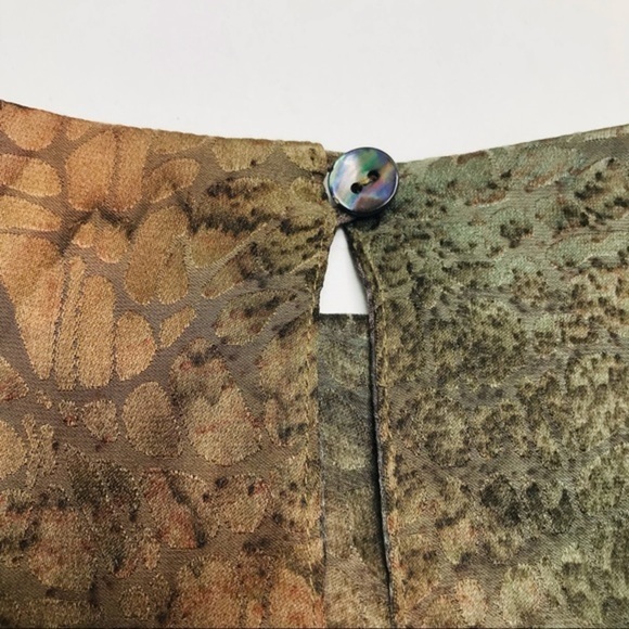 Kay Chapman Art to Wear Dress Blouse pants set
medium measurements in photos - Picture 12 of 14